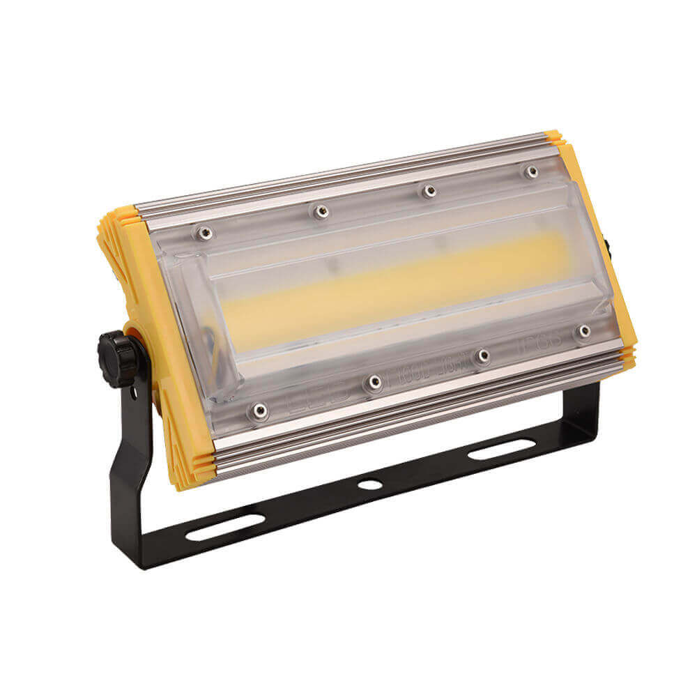 50W LED Reflektor - Osvetlite Svoj Prostor